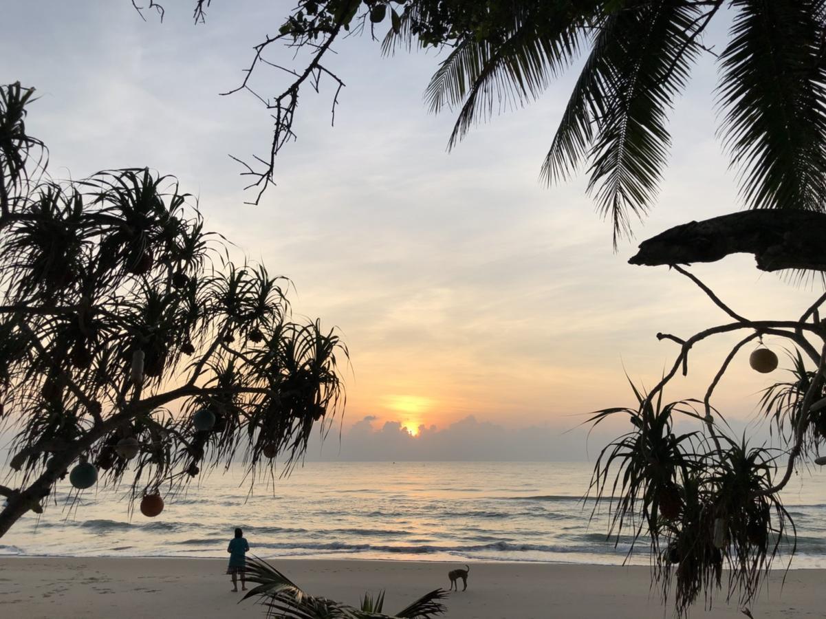Baanchaylay Resort Khanom Exteriör bild